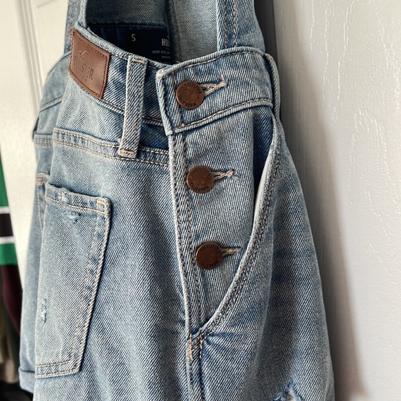 High-Rise Mom Short Overall - Picture 6 of 7